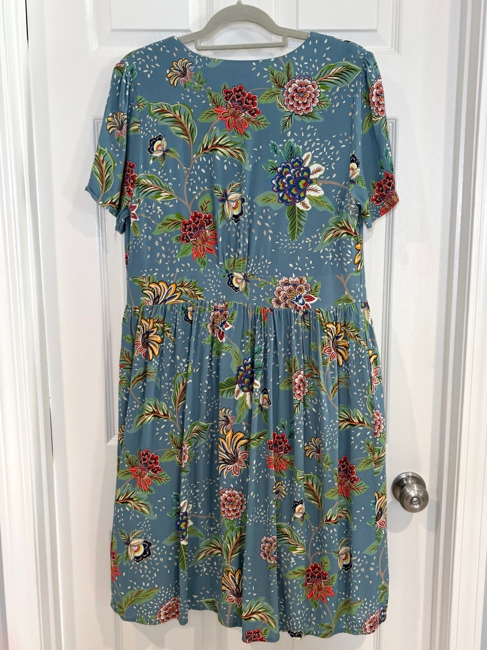 Joanie Blue Floral V-Neck Button-Front Midi Dress US 12 Pockets Vintage Inspired - Picture 7 of 13